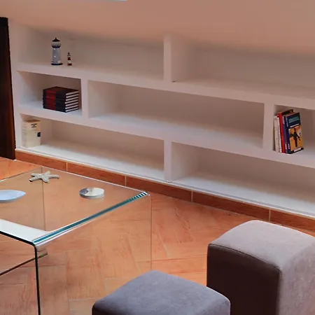 Tralla Apartament